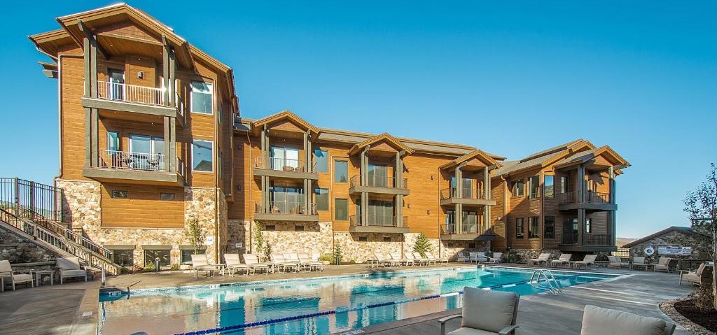 The pool and communal area at Juniper Landing in Park City