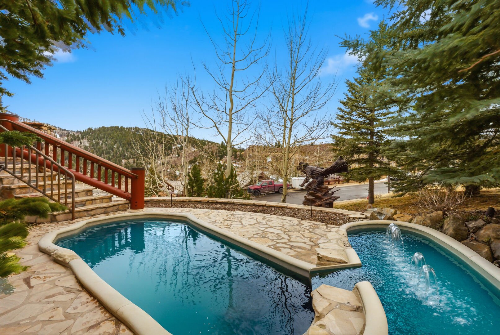 the hot tubs with views of deer valley at summit view lodge