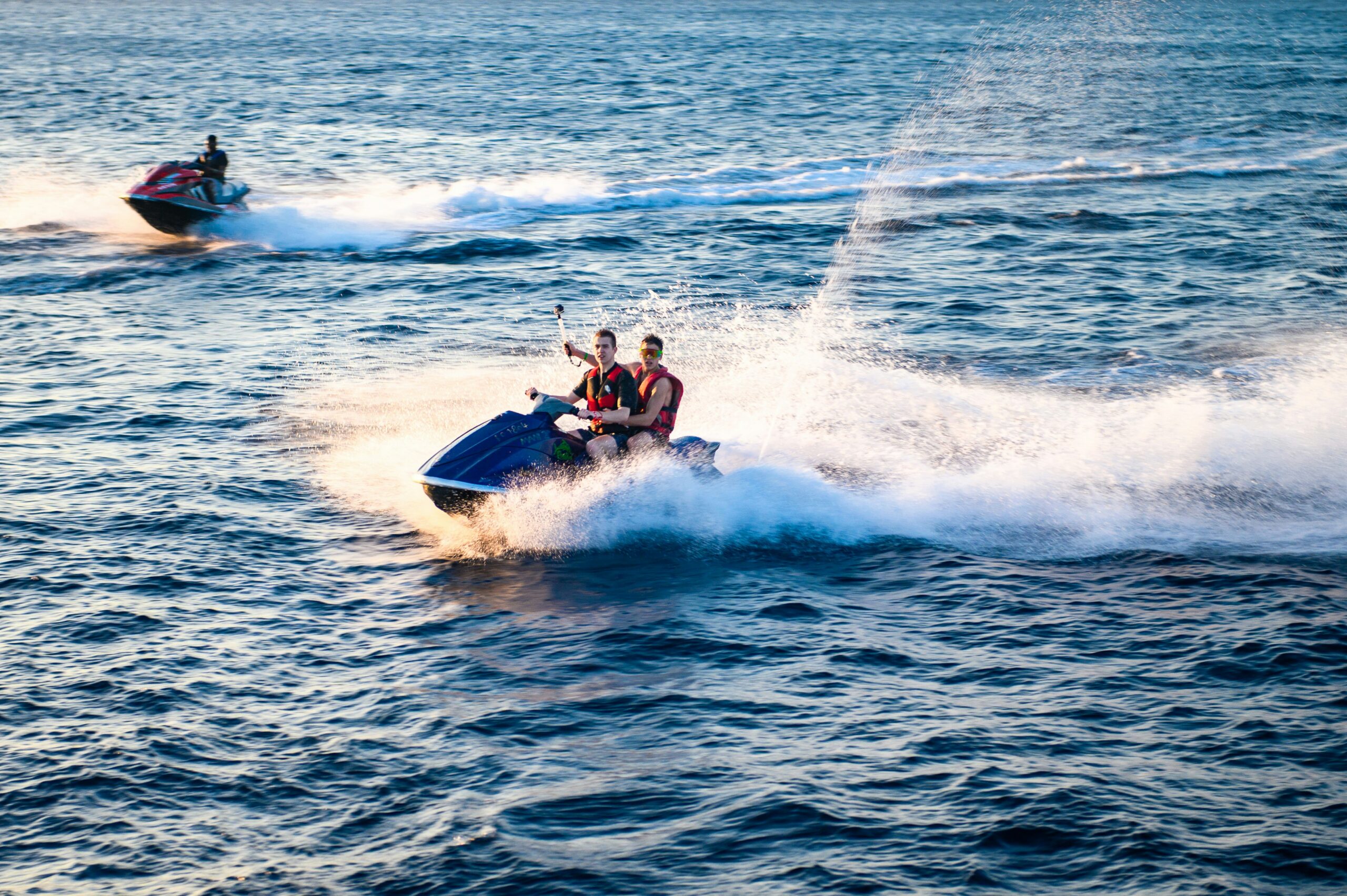 jet skiing on deer creek reservoir
